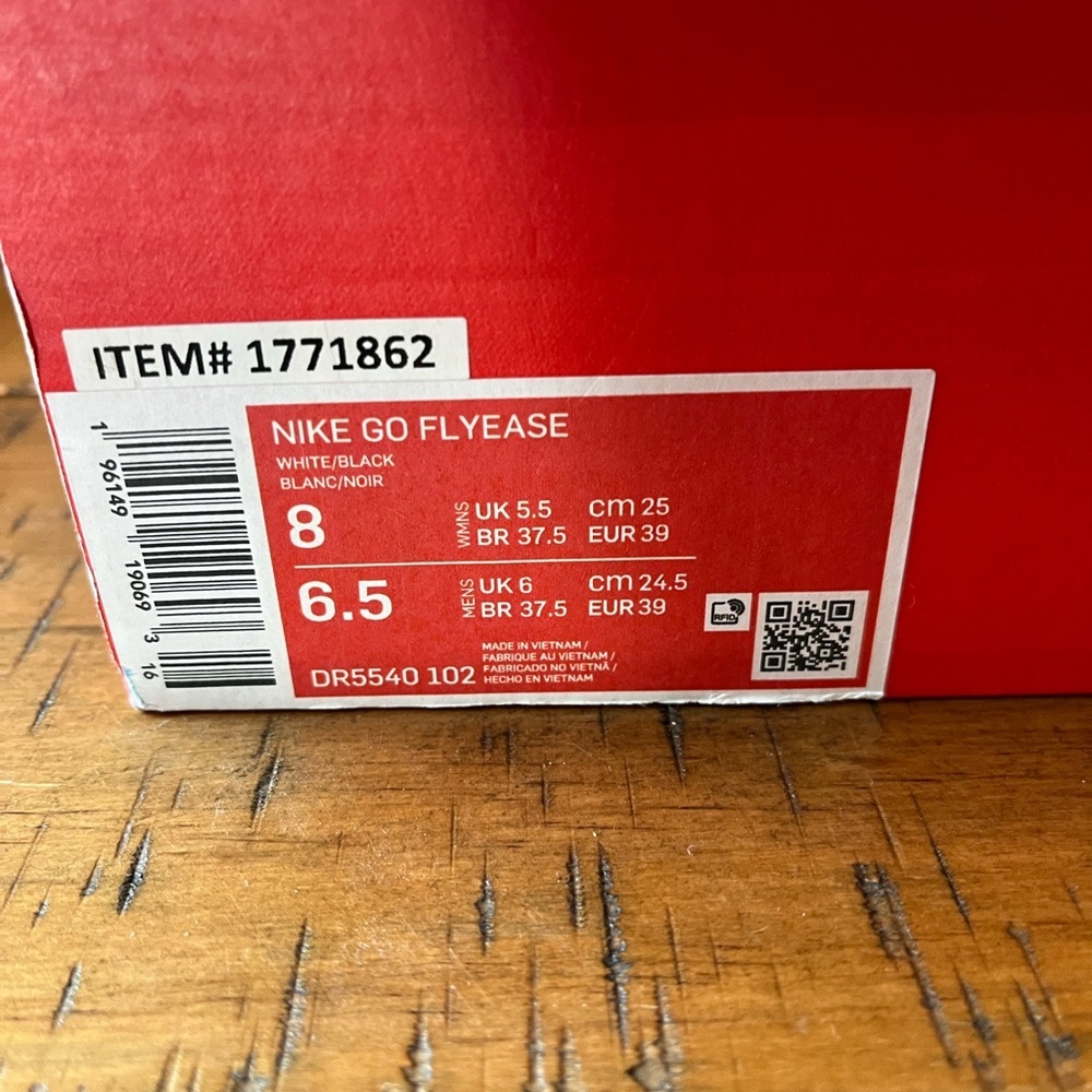 NWT NIKE Go FlyEase Easy On/Off Shoes White/Black - Picture 8 of 8